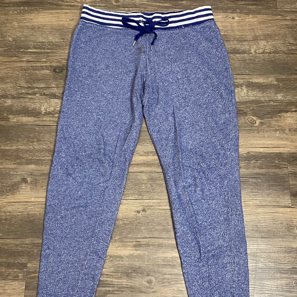 Victoria's Secret Sweatpants in a great condition!